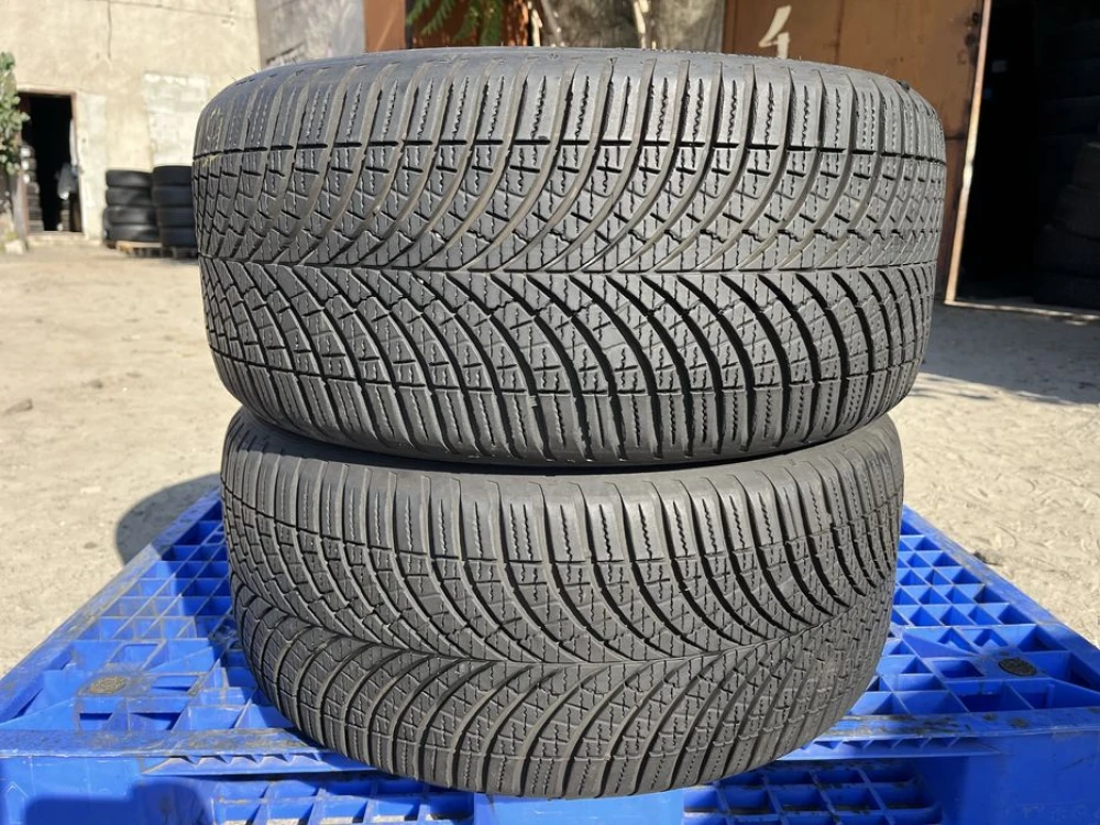 255/40 r19 Goodyear Vector 4Season Резина всесезонная