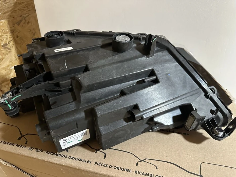 Нова оригінальна фара права jetta mk7 2018 2019 2020 2021 2022 2023