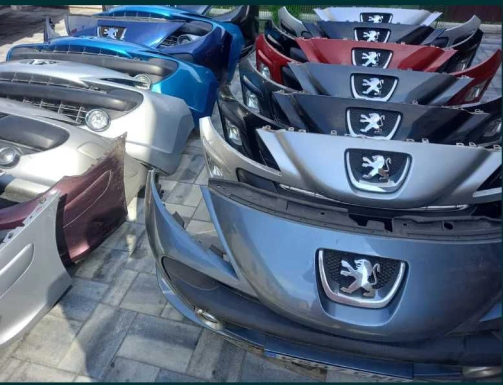 Бампер передній або задній на Пежо ! Є на усі моделі Peugeot
