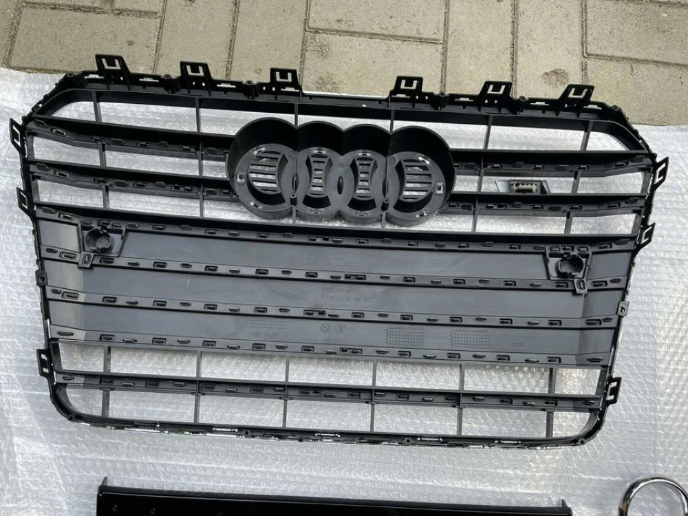Решітка радіатора Audi A5 8T (12-16) тюнинг решетка стиль S5