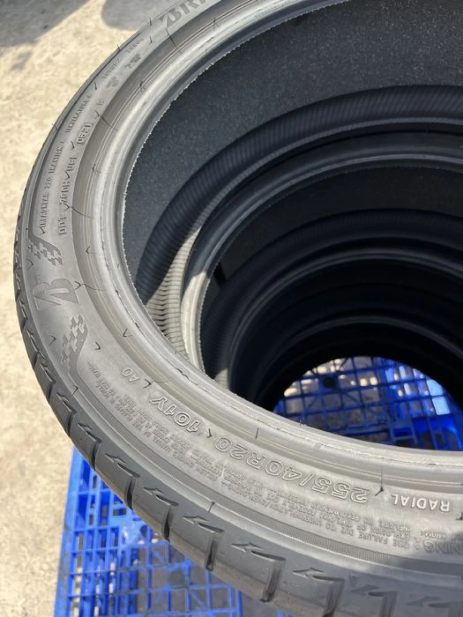 255/40 r20 Bridgestone Turanza T005 Silent Резина летня