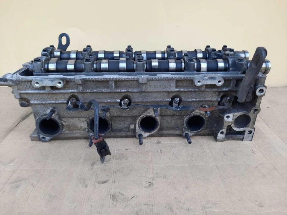 Головка Kia Sorento 2.5 H1, H200 ГБЦ