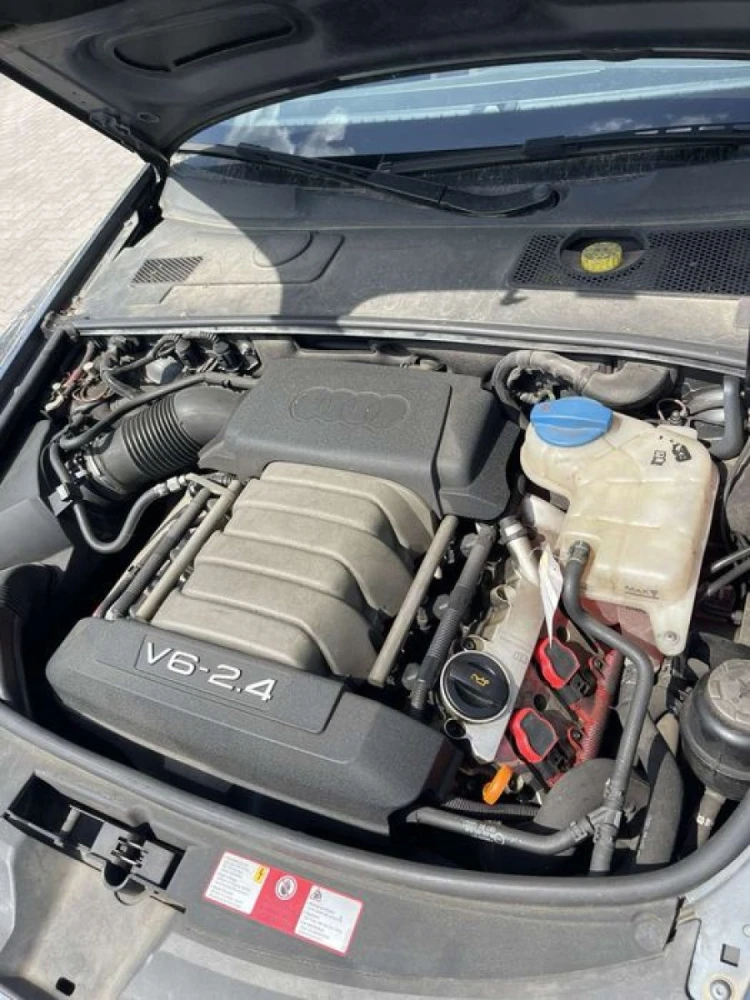 Двигун 2.4 FSI BDW мотор 2,4 Audi A6 C6 форсунка насос