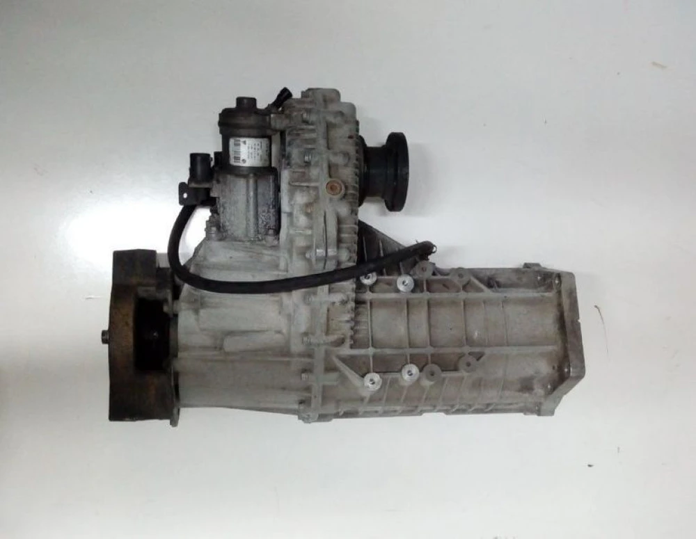 Раздатка Раздаточная коробка 0AD 341 010 T Volkswagen Touareg 2.5 TDI