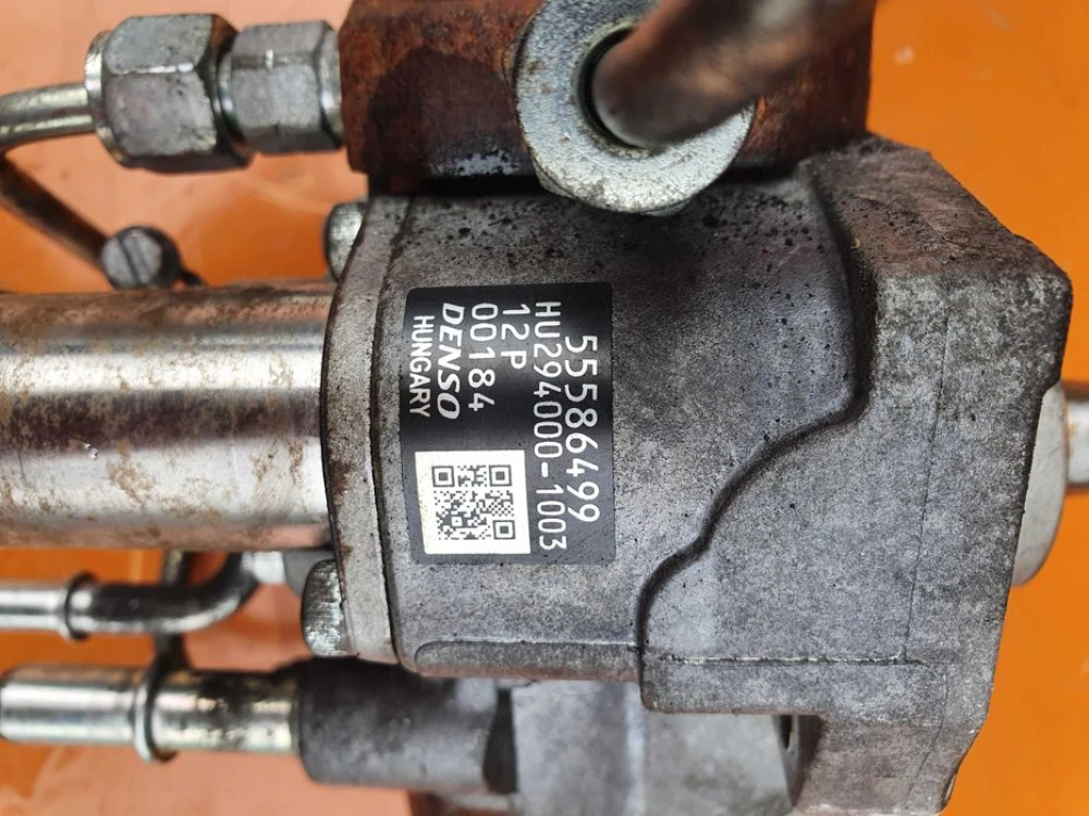 Паливний насос високого тиску ПНВТ Opel Astra J 1.7 cdti 55586499