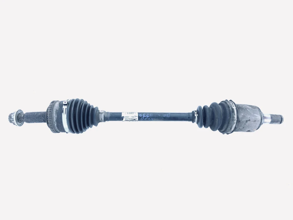 Полуось Привод левая Kia Ceed Hyundai I30 1.4 1.6 49501-1H011