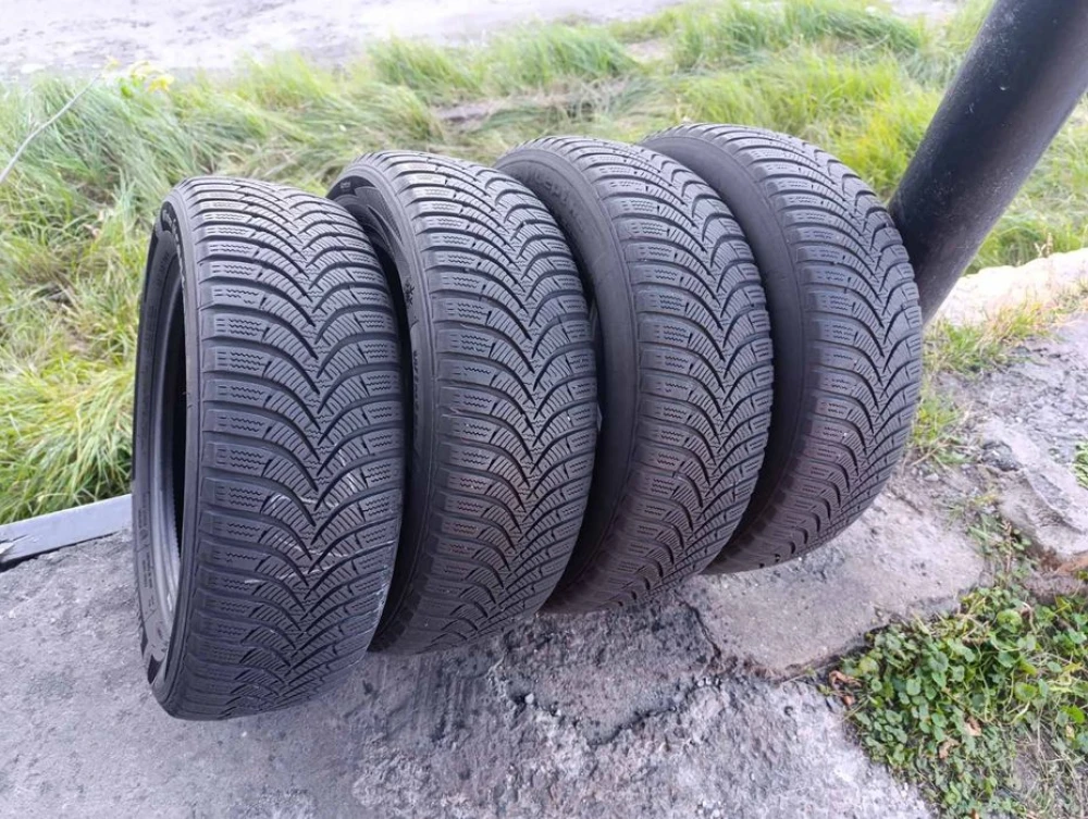 Зимові шини Hankook 185/60 R15 резина Р15