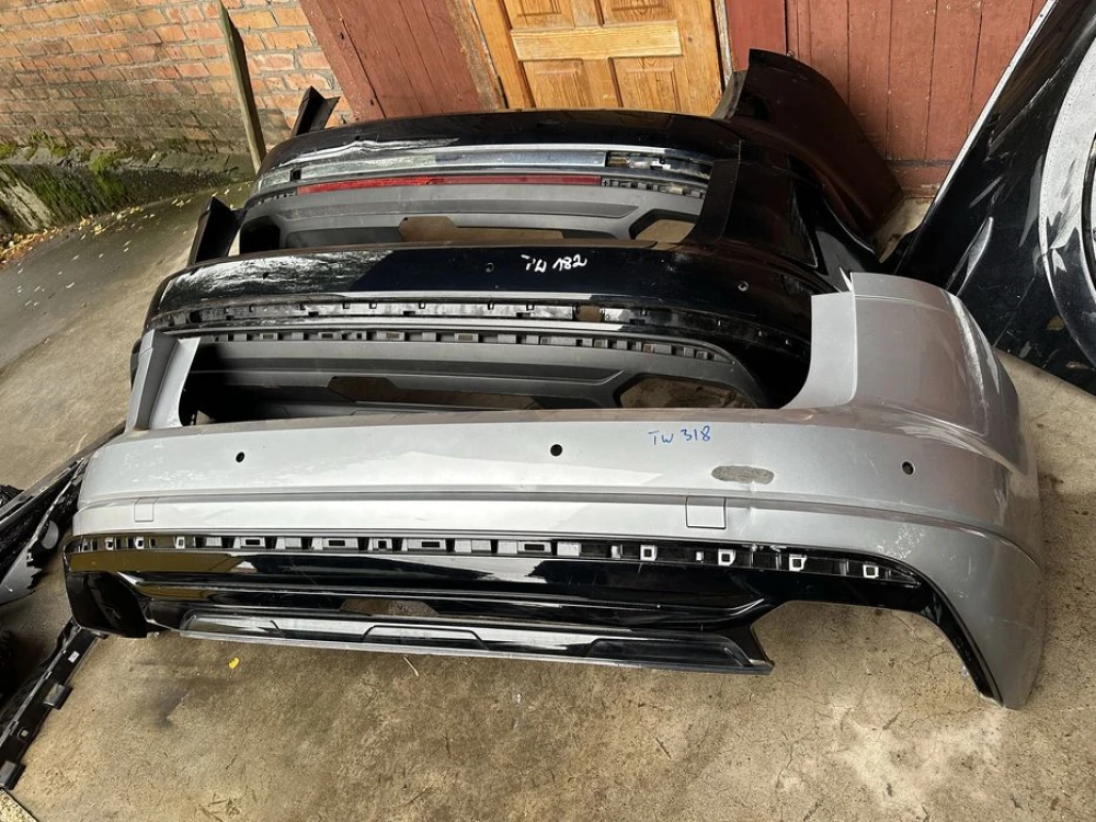 Фара Touareg 3 CR R-line 761941081A. 761941082A