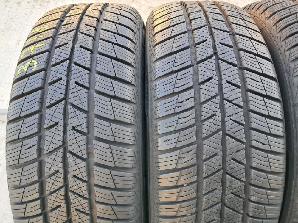 Резина зима 95%(8,4мм) протектор Barum 205/55 R16 Polaris 5