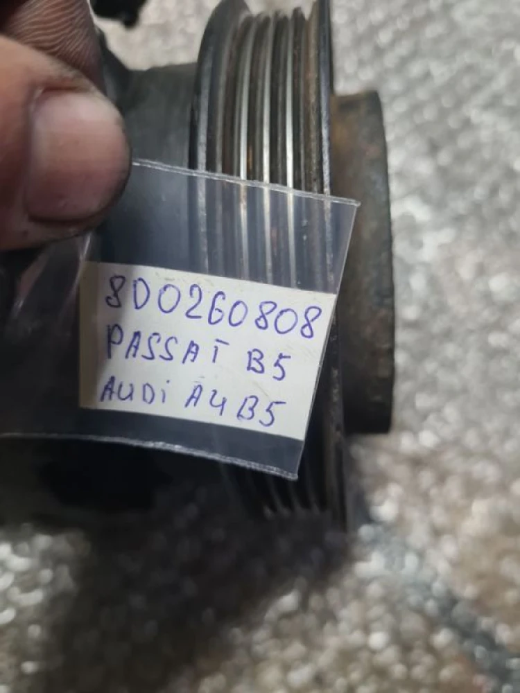 Компресор кондиціонера vw passat b5, audi a4 8D0260808