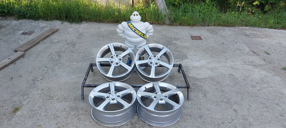 Диски Mercedes R17 5x112 6,5J ET44 A Class B Class CLA GLA GLB X247