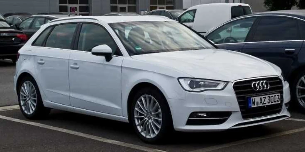 Салон (сиденья) ткань Audi A3 (8V) хетчбэк. Разборка Audi A3 (8V)