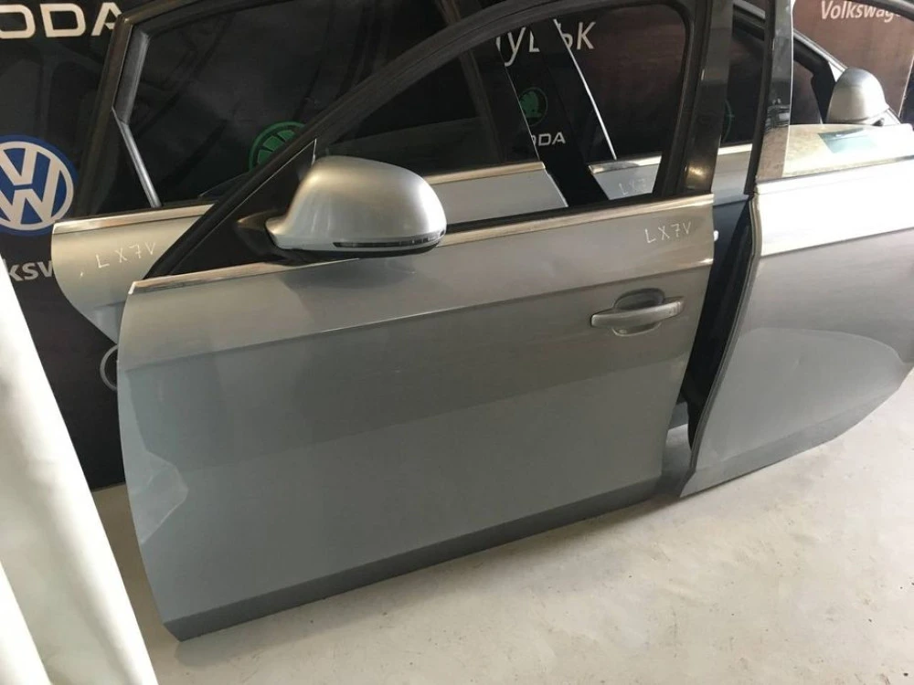 Двері двери дверь ауди ауді audi a4 b8