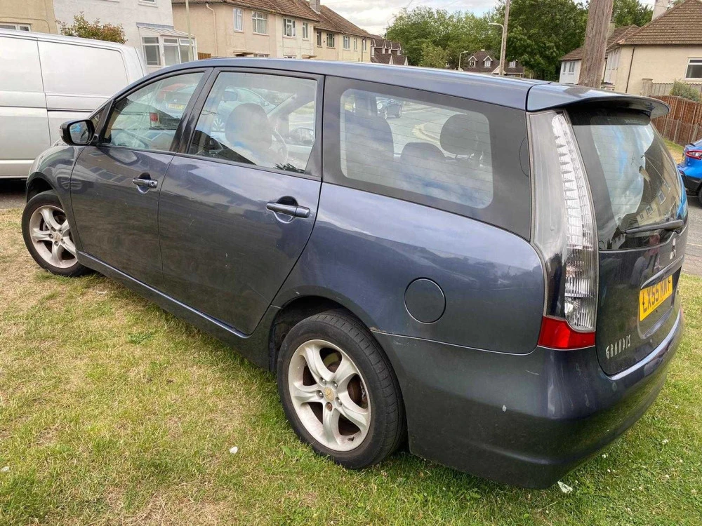 кузовщина Mitsubishi Grandis 2006p,автозлом