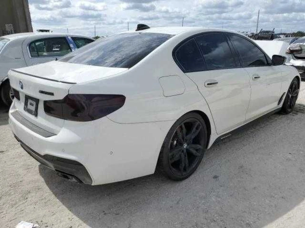 Bmw M550Xi  G30 кузов