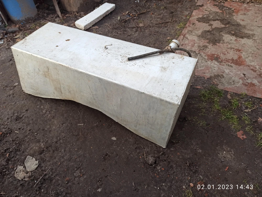 Дополнительный бак ГАЗ 24 Волга в багажник