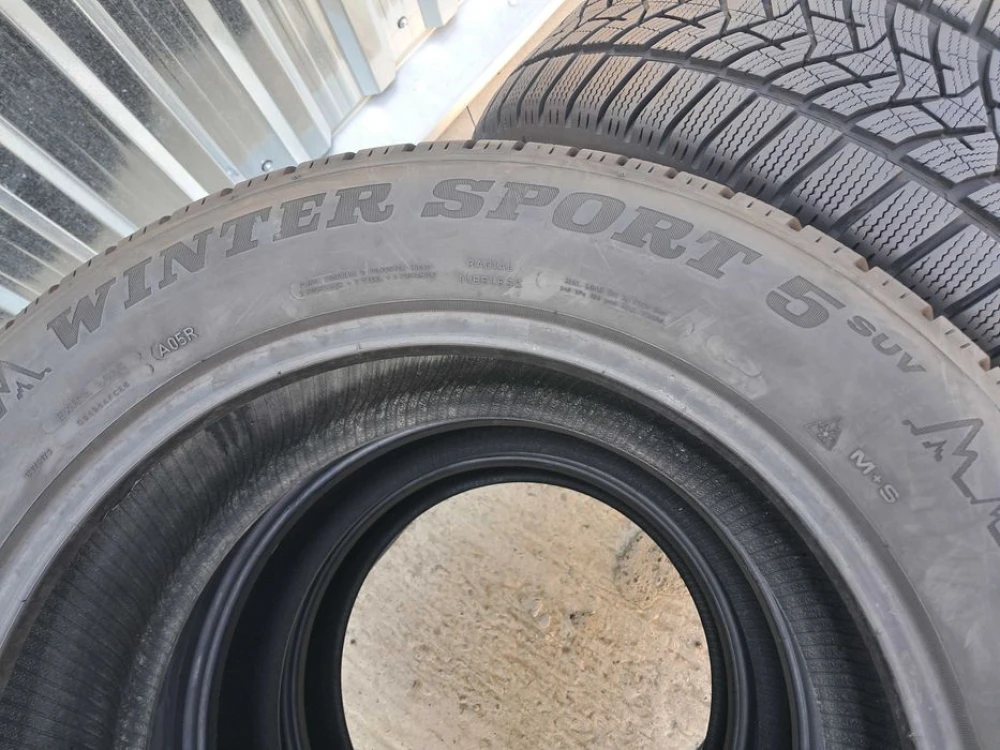 Резина зима 85% протектор Dunlop 235/60 R18 Wintersport 5 SUV