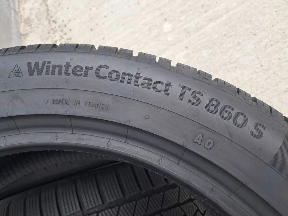 Резина зима 85% протектор Continental 225/50 R19 TS860S