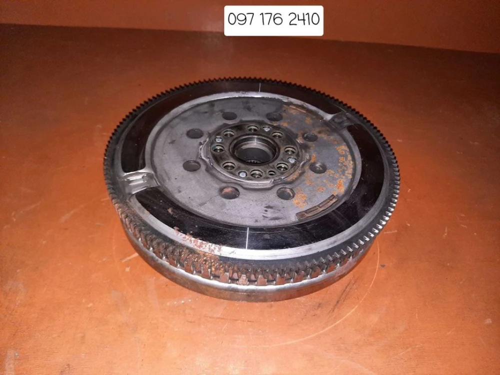 Щеплення Маховик демпфер 415056410 Рено Megane Scenic Nissan 1.6