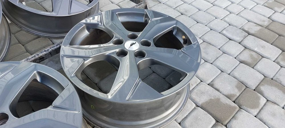 Диски Ford R18 5x108 7J ET47,5 Mustang Mach-E Escape Focus Puma + TPMS