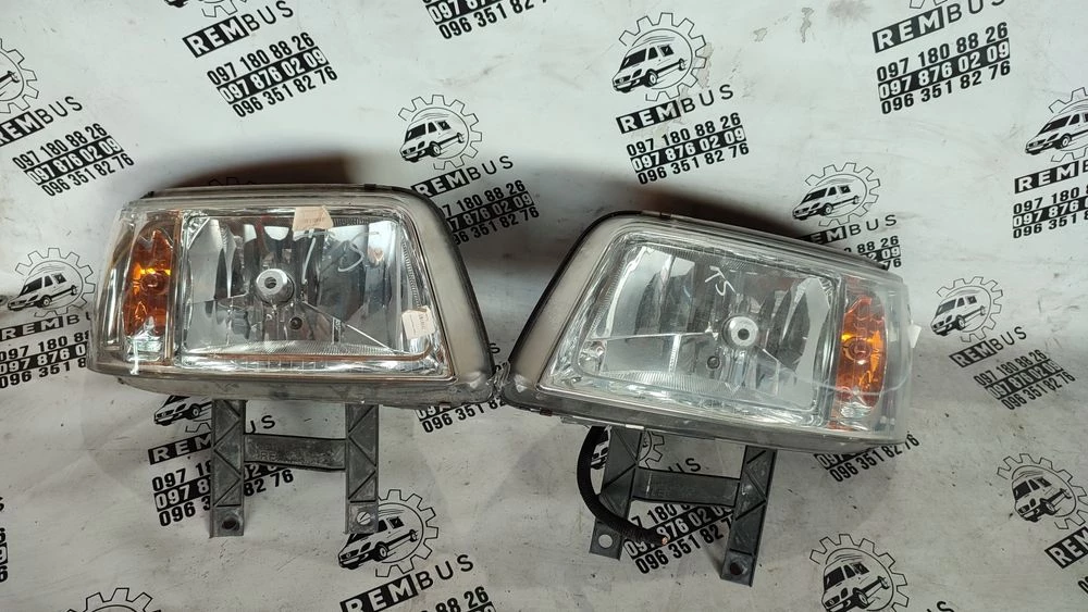 Фара передня ліва права VW T5