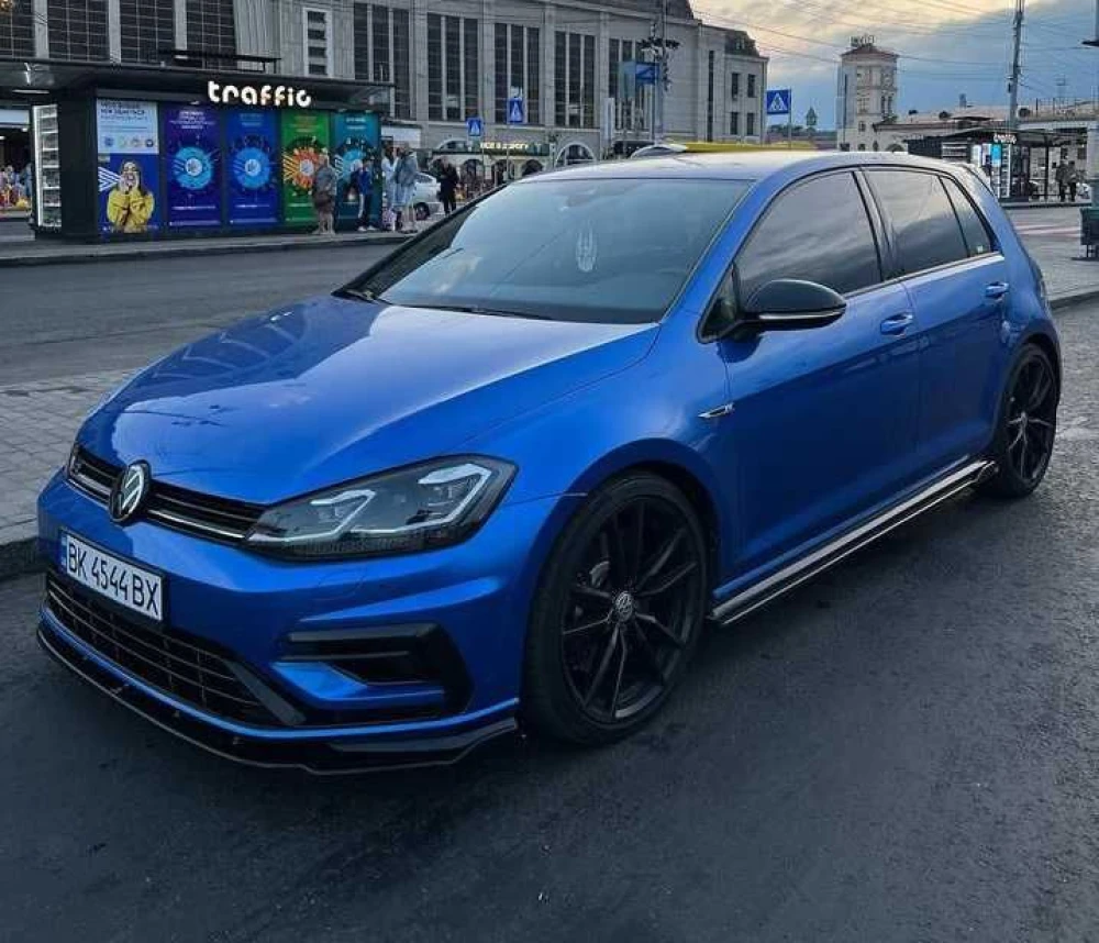 Сплиттер VW Golf 7.5 R тюнинг обвес губа юбка диффузор