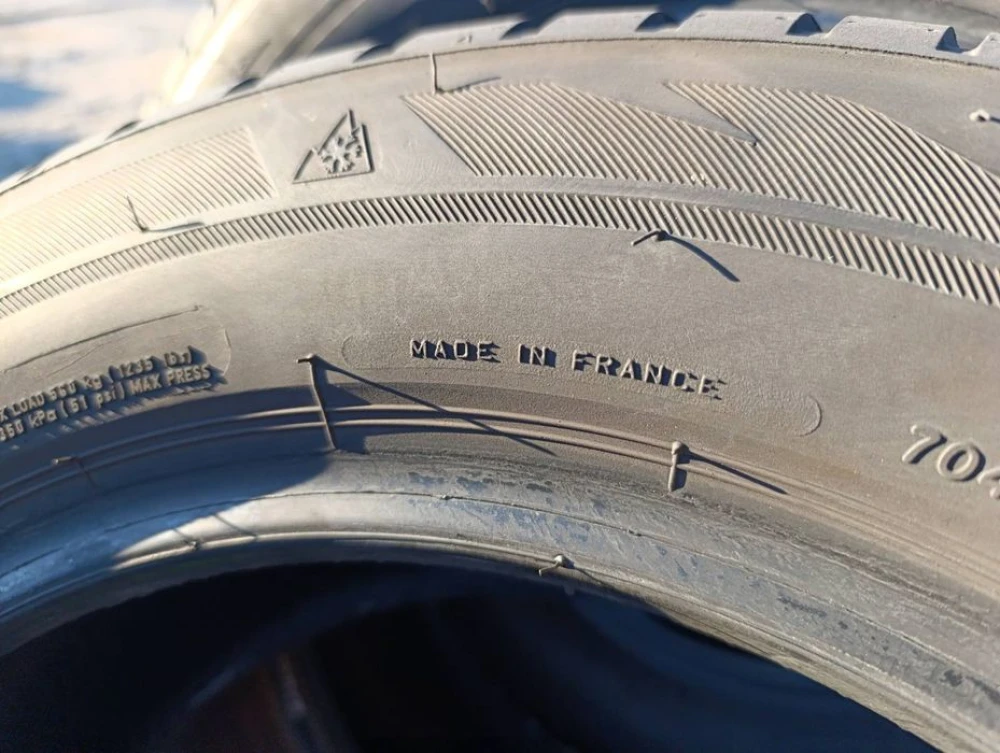 Зимові шини Bridgestone 185/65 R15 резина Р15