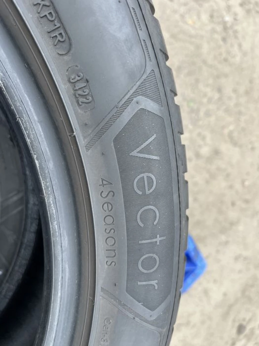 235/50 r19 Goodyear 4Season Резина всесезонная