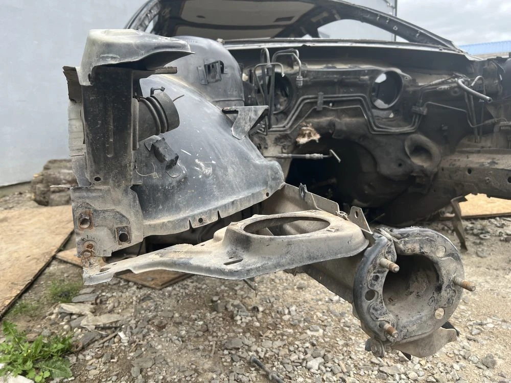 Ланджерон БМВ Е39 Кузов Четверть