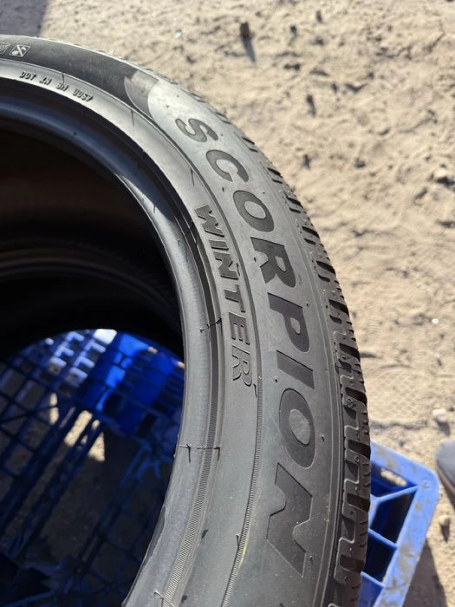275/45 r21 Pirelli Scorpion winter Резина зимняя