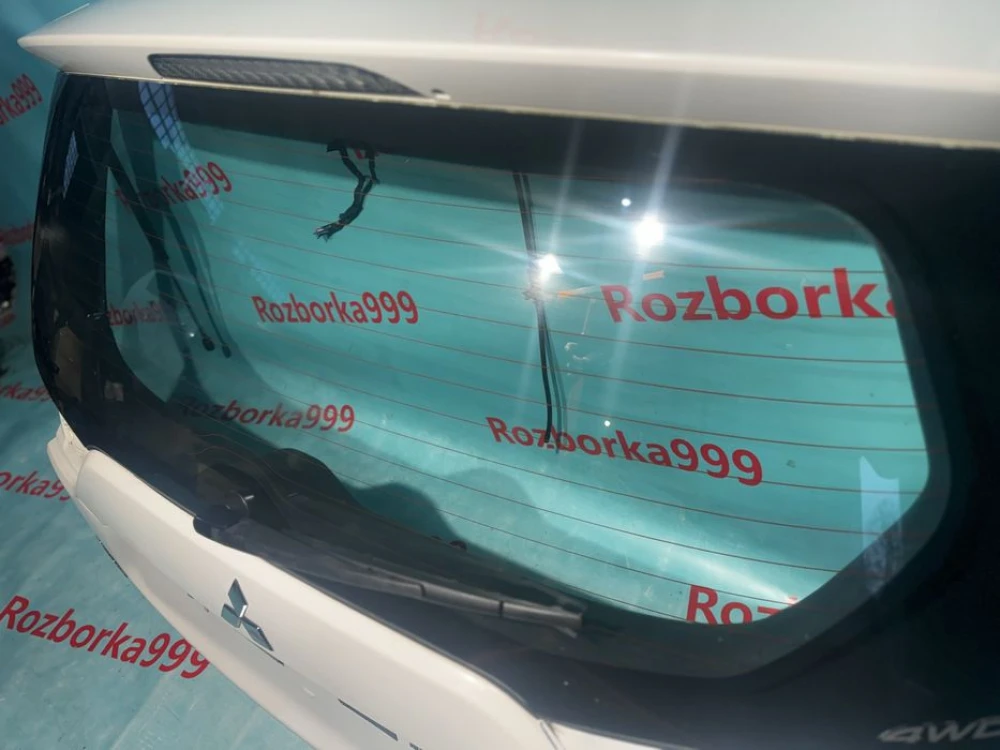 Кришка багажника Mitsubishi Outlander 2 xl ляда