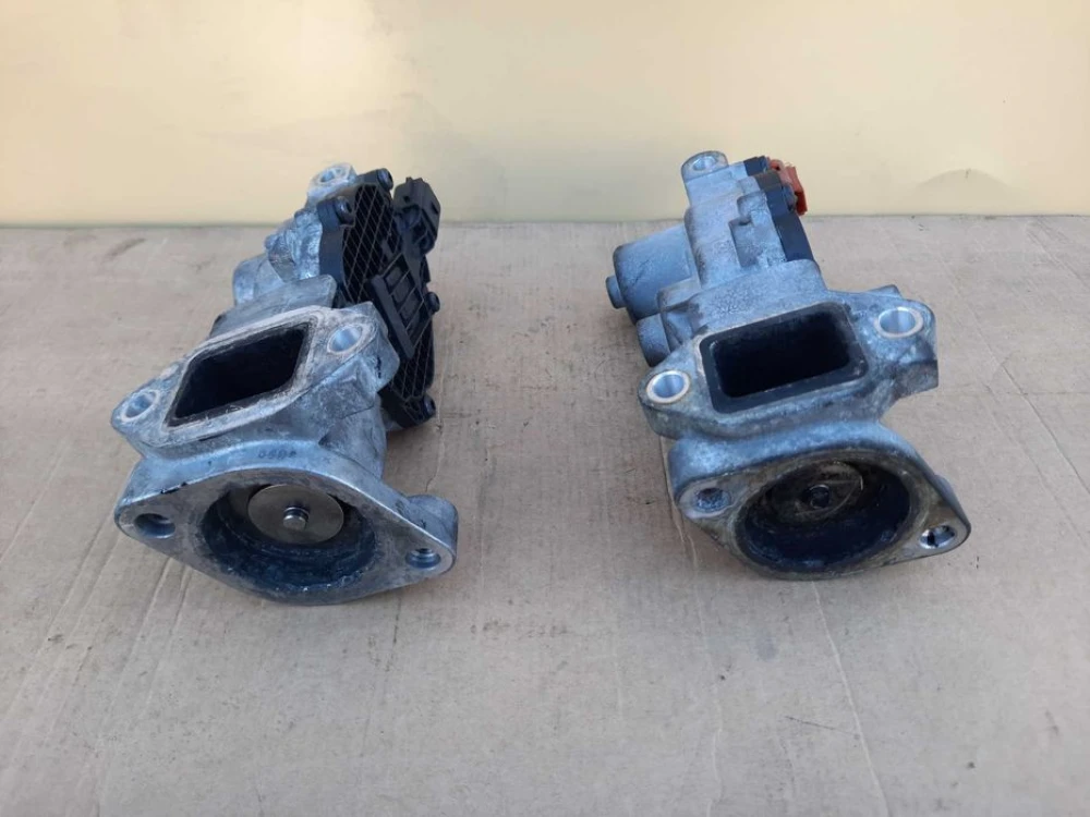 Клапан EGR електро ЕГР Opel Astra Mokka 1.7 cdti 55581958