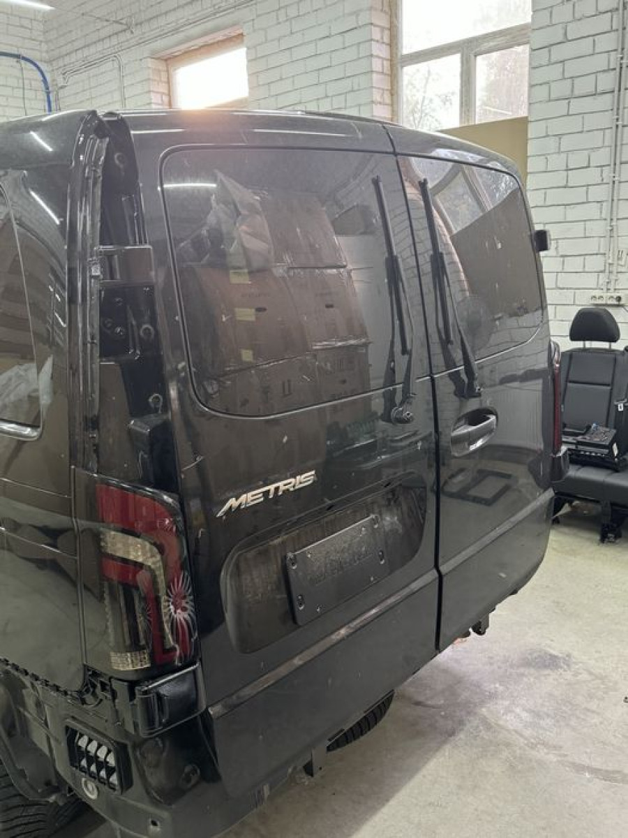 Задние двери багажника Mercedes Vito Metris W447