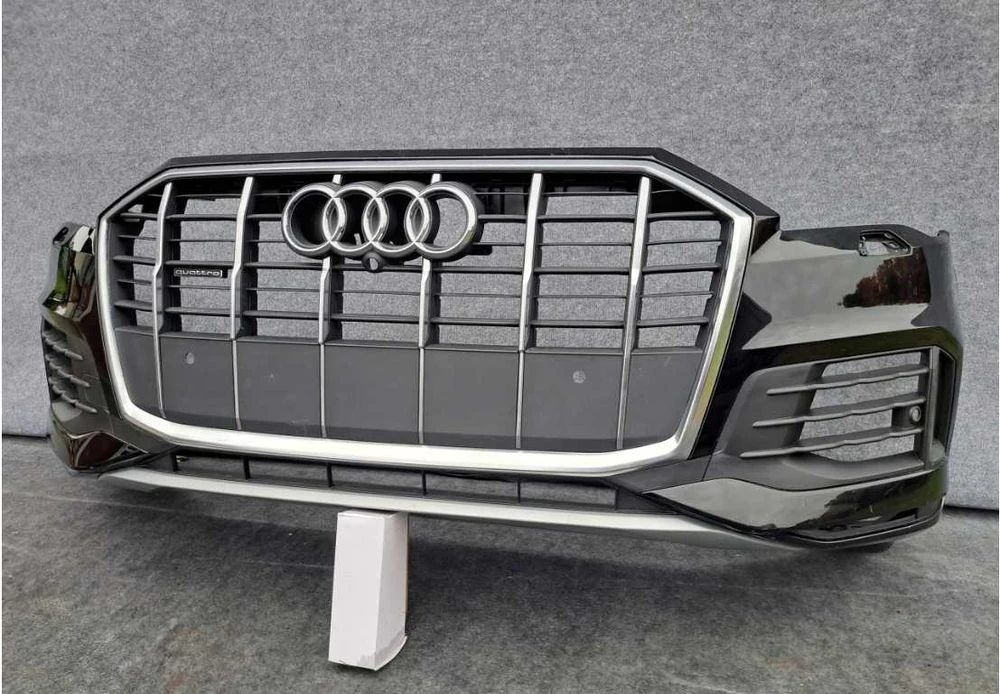 Бампер передній AUDI Q7 4M0 LIFT 2020 -