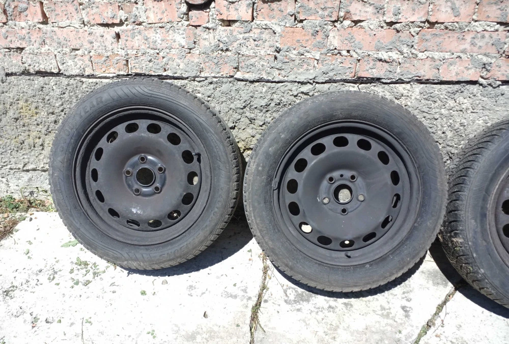 Диски Колеса R16 205/55 5x112 ET50 1K0601027AK Volkswagen Skoda