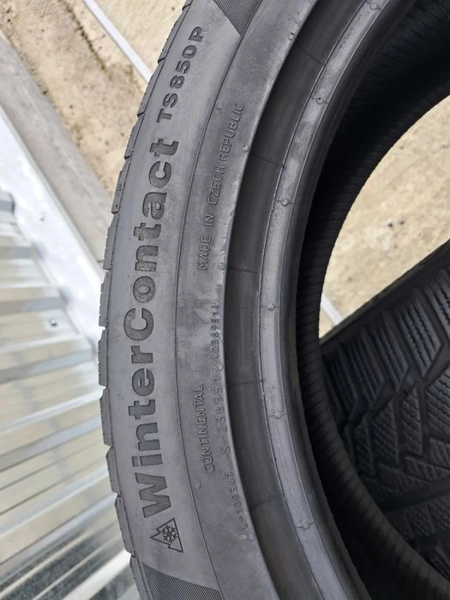 Резина зима 90% протектор Continental 245/45 R18 TS850P