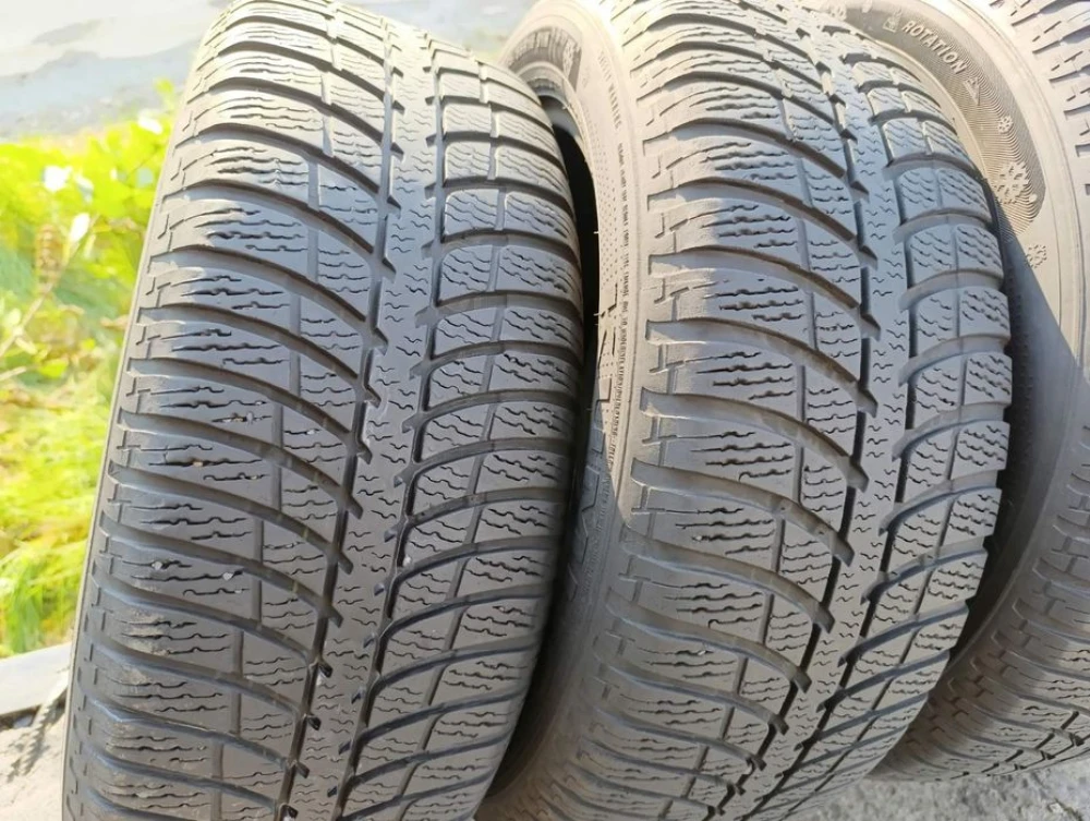 Зимові шини Kumho 205/55 R16 резина Р16