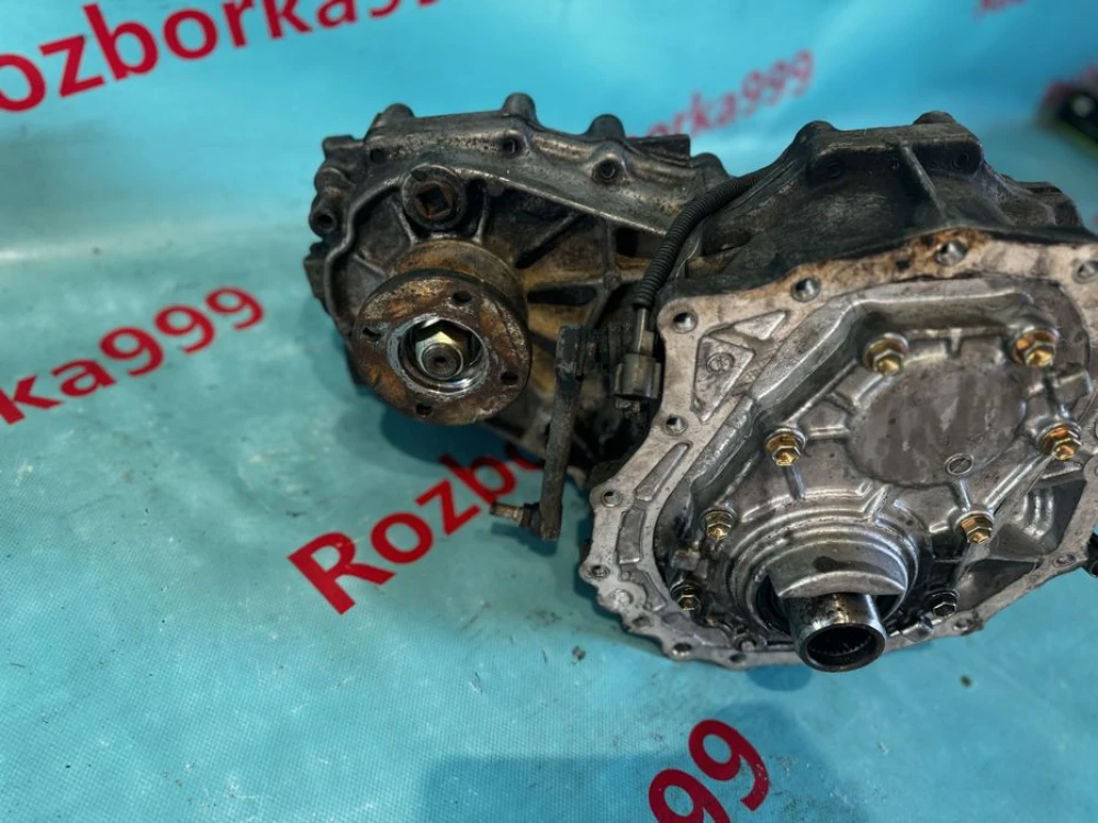 Роздатка Nissan Navara D22 Навара Д22