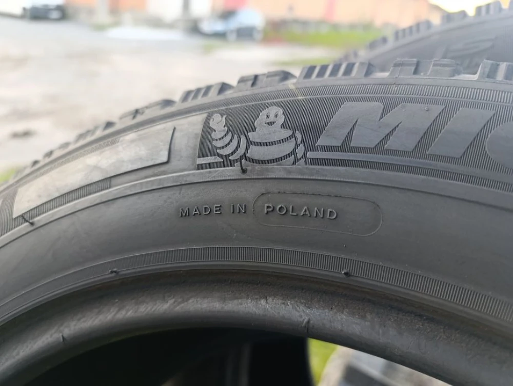 Зимові шини Michelin 215/60 R17C