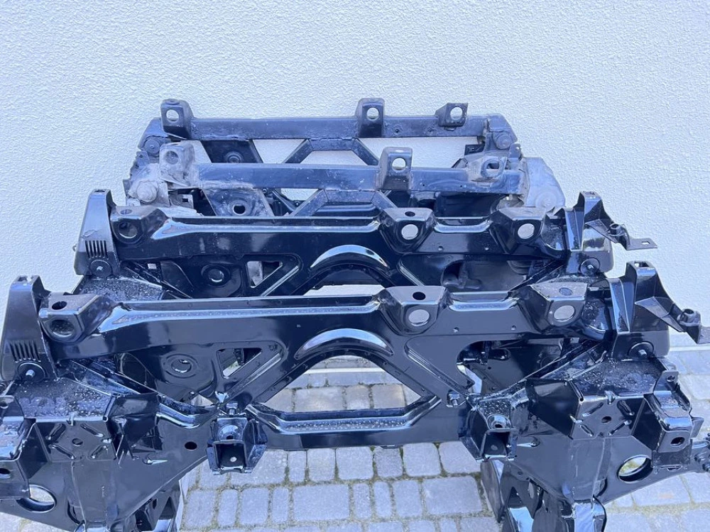 Підрамник mercedes w168 a-class передня балка A140 A160 A170 A180 A190