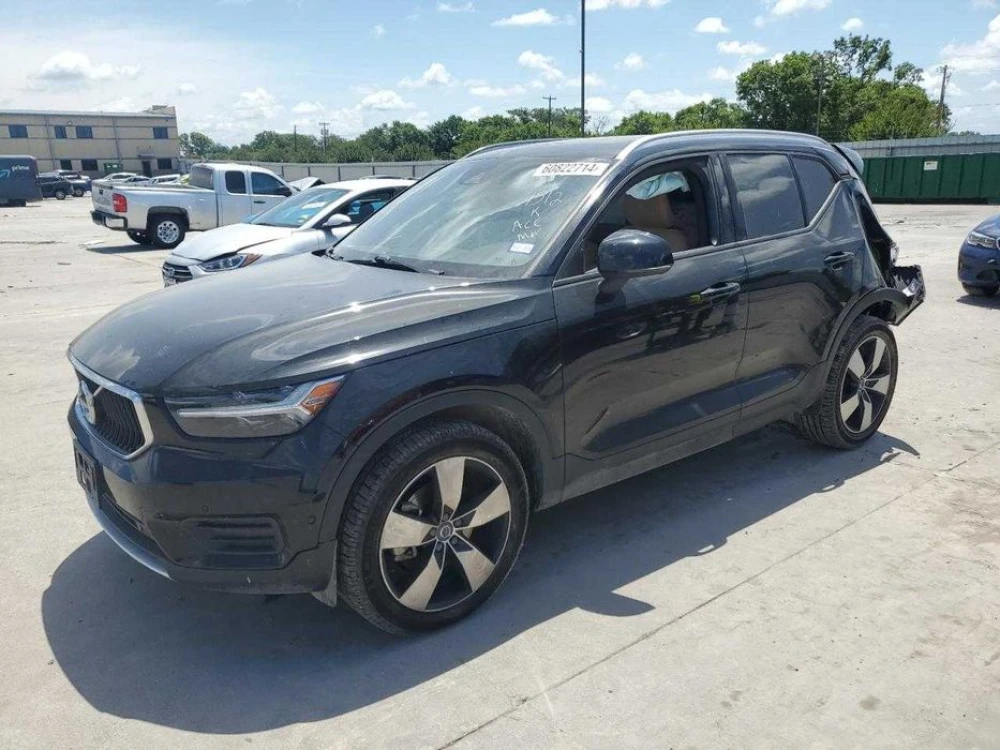 Volvo Xc40 кузов, запчастини