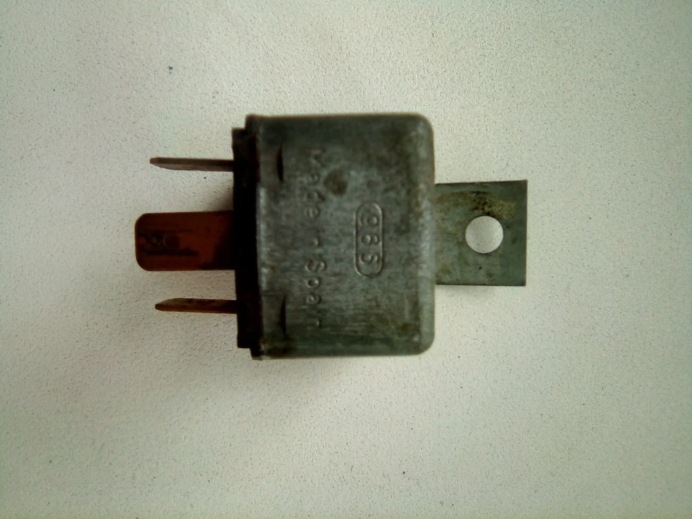 Реле 0332015001 BOSCH