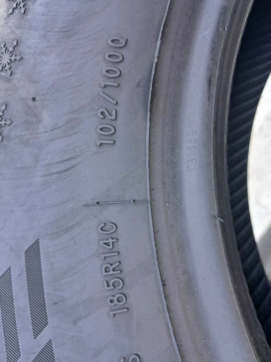 Резина зима НОВА Ausstone 185 R14C Skadi SP-902