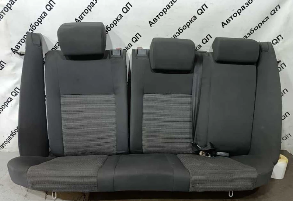 Салон (ткань) Volkswagen Jetta A5. Разборка Volkswagen Jetta A5