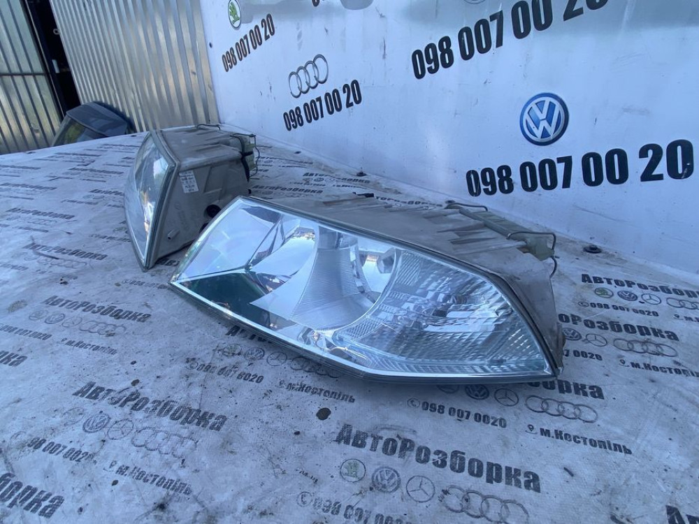 Фари фара галоген Scoda Skoda Oktavia A5 Шкода Октавія а5