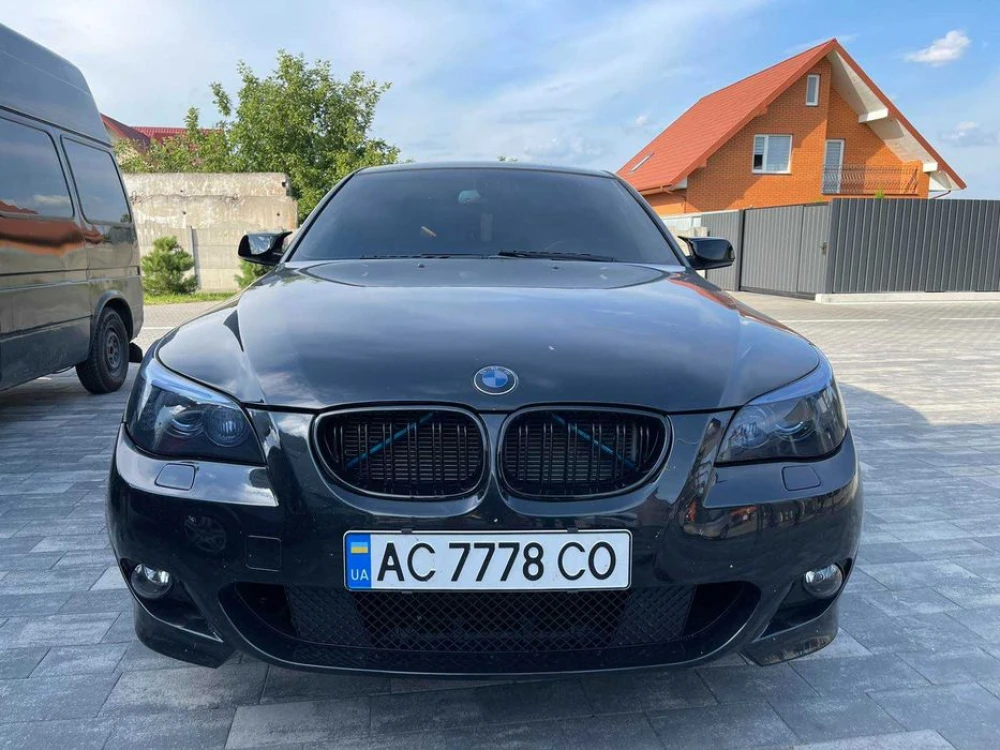 Накладки на зеркала BMW E60 E61 E63 E64 тюнинг лопухи стиль M