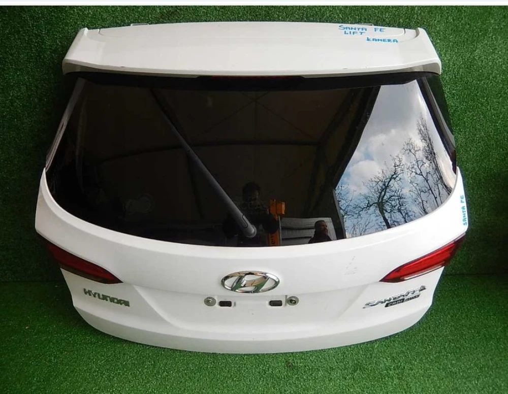 Кришка багажника HYUNDAI SANTA FE III 3 Рест 2015-2018 Камера