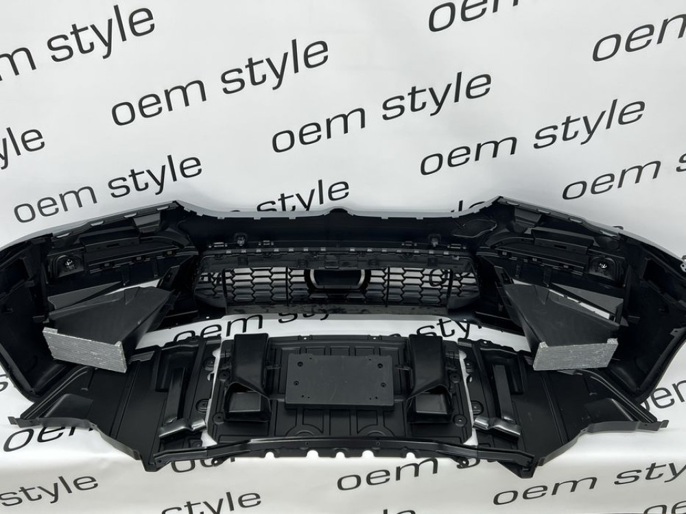 Передний бампер   BMW G30 в стиле F90 2021+ Рестайлинг