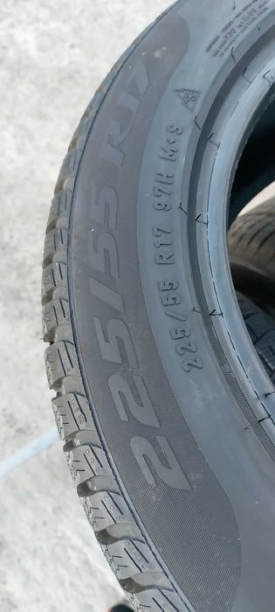 Резина зима НОВА Pirelli 225/55 R17 Sottozero 3 Runflat BMW 5serie F10