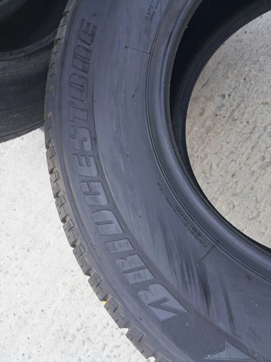 Резина зима НОВА Bridgestone 245/70 R16 Blizzak LM25 4x4